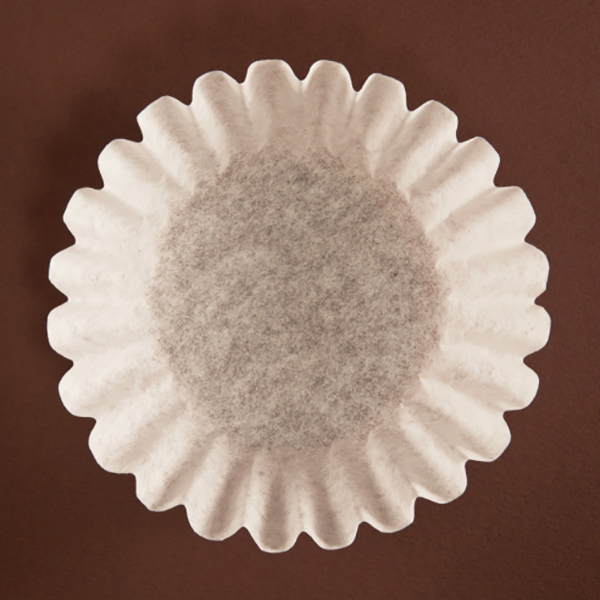 De-shine your face with a coffee filter