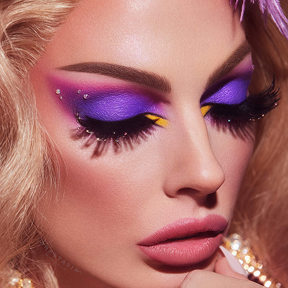 drag queen makeup techniques