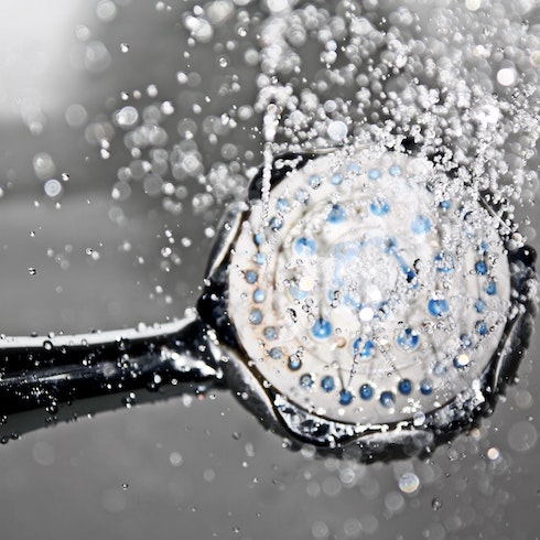 shower head with water