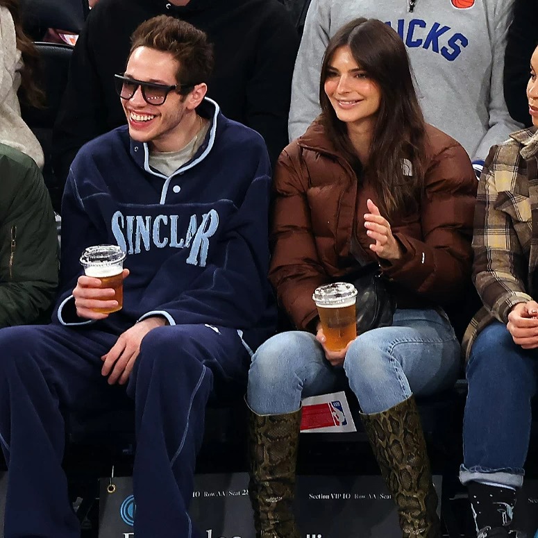 Pete Davidson and Emily Ratajkowski in a North Face jacket