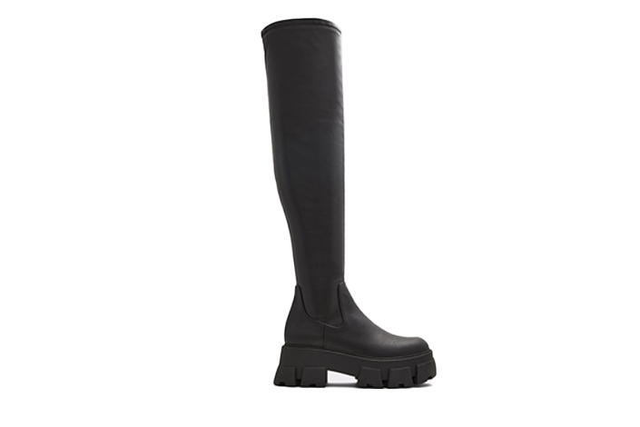 Black lug-sole boots