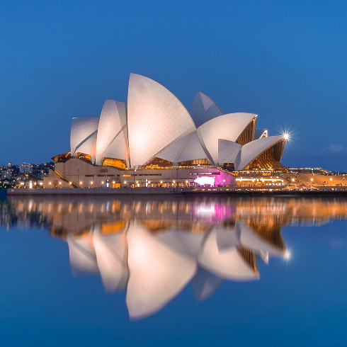 A shot of the Sydney Opera House at night